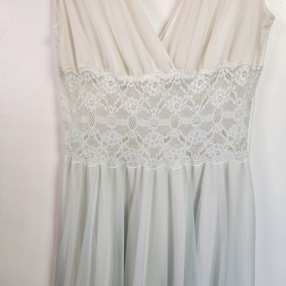 Vintage Blue Nylon Maxi Nightgown Lingerie Dress Lace Deep VNeck Small Fairycore - Picture 4 of 8